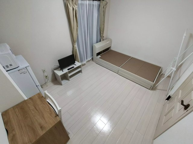 AP339 ES弁天町 302の内装|




