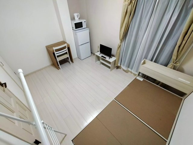 AP339 ES弁天町 302の洋室|




