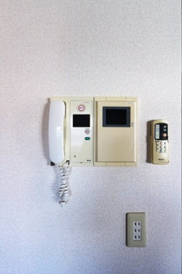 【セキュリティ】 | SunSpringTower | 参考写真（同物件別タイプ部屋)