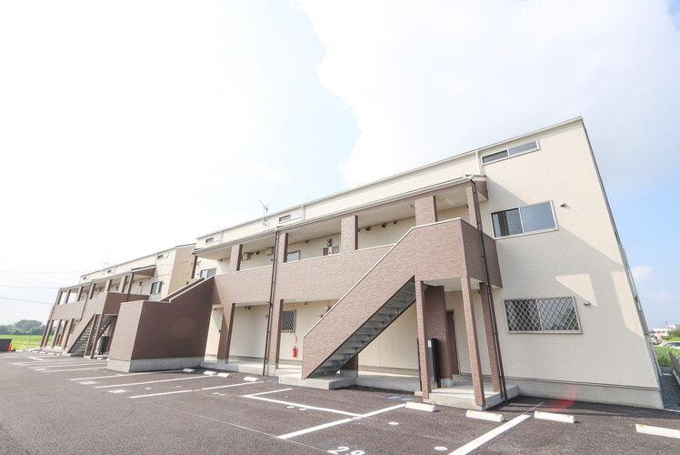 パトリ西牟田【キャッシュバック対象物件】の外観