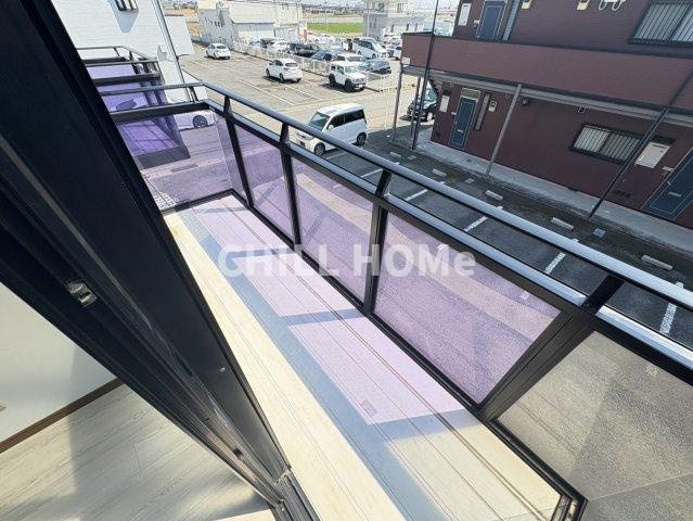 ヴィラ・オトンヌAのバルコニー|当社、チルホームのHPもご覧ください(^^)/物件情報多数♪