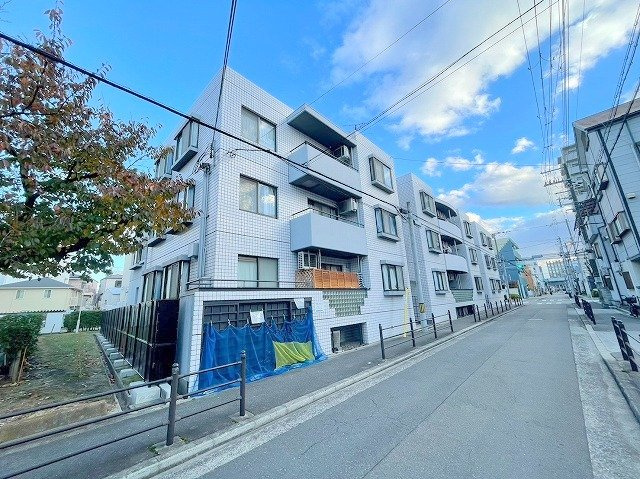 パティオ小松の外観