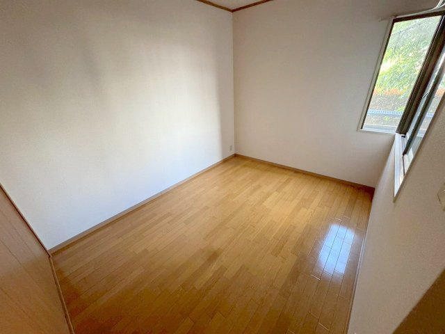 パティオ小松の寝室