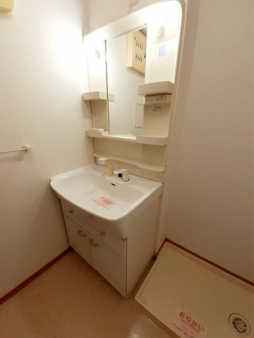 【洗面所】 | ルナ　パレス　Ｂ | 使いやすい洗面所です