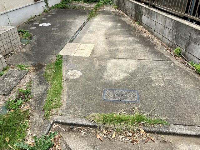 新町戸建の庭|お庭の付いた物件です