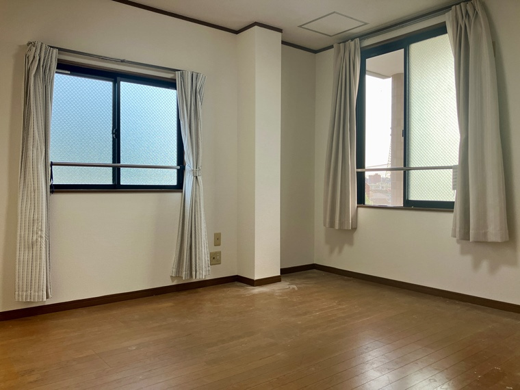 浅間町戸建の寝室|落ち着いて過ごせるお部屋なので、寝室にいかがでしょうか