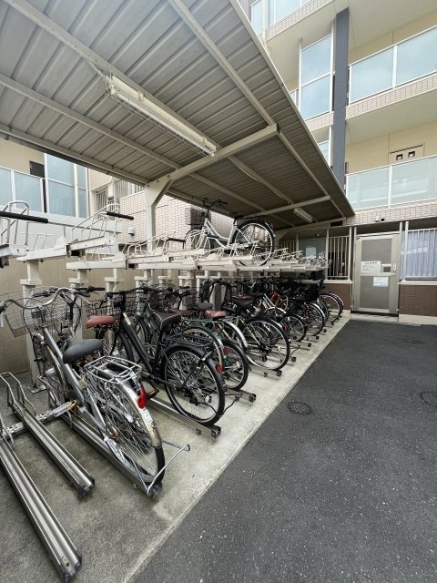 デュオステージ鷺ノ宮のその他共用部分|駐輪場