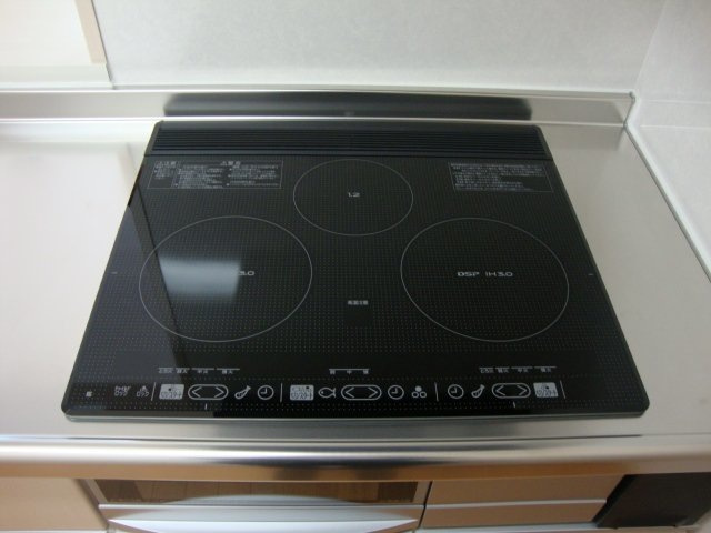 ＴＮＭ鎌倉のキッチン|ＩＨクッキングヒーター