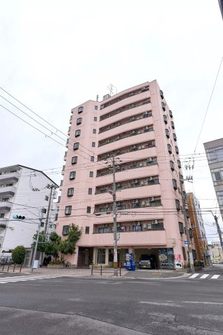 AP965 エムロード中川 302