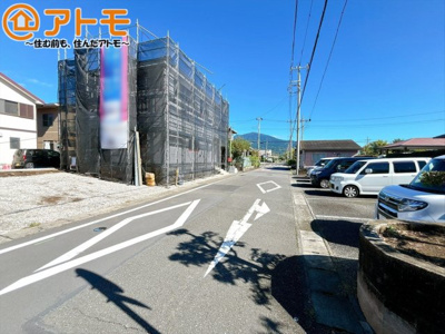【前面道路含む現地写真】 | 沼津市西添町第11　新築一戸建て　全1棟