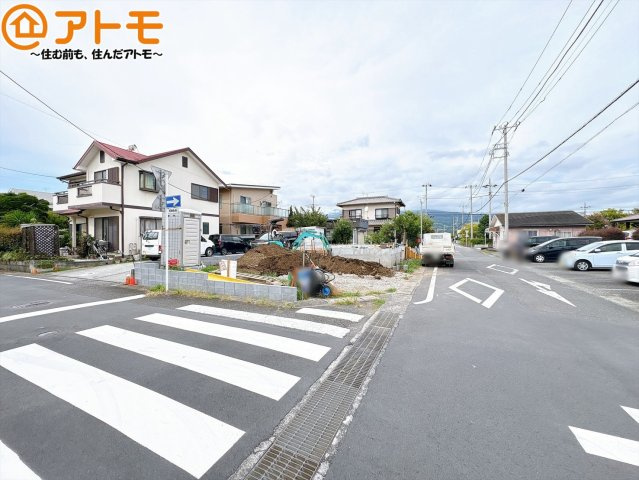 【前面道路含む現地写真】 | 沼津市西添町第11　新築一戸建て　全1棟