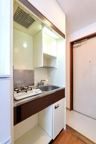 AP506 プレアール昭和町 507のキッチン|



