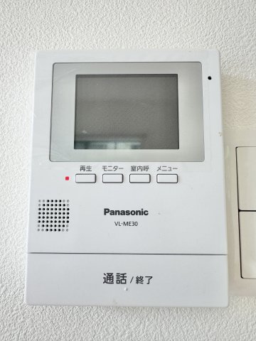 中央区 古人見町の防犯設備|モニター付インターホンで訪問者の確認ができます。家族は安心ですよね。