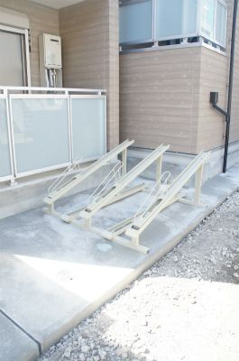 リブリ・いちかわ新田の駐車場