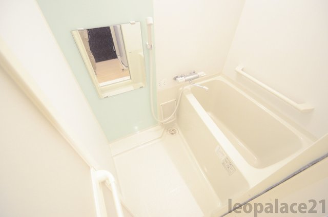 ミランダＴＤレジデンスの浴室|設備・仕様は号室により異なる為、現況を優先致します。