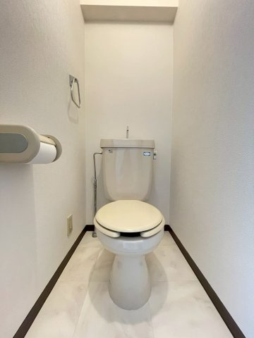 パレ・ドール九段下のトイレ|ゆったりとした空間のトイレです