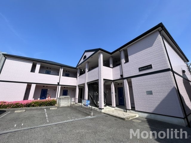 カルティエ3Mの外観