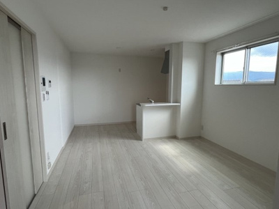 【居間・リビング】 | カトレア春日西 | 現況優先です。