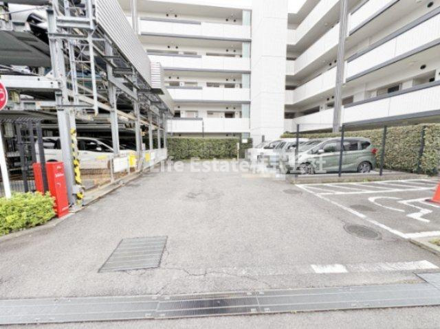 パークホームズ田無サウスレジデンスの駐車場
