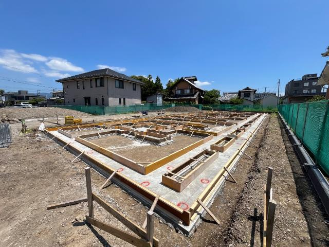プラス・ウィステリアの外観|建築現場