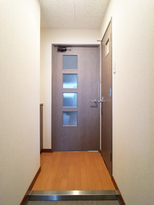【玄関】 | ロイヤル神屋