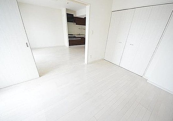 SKY RESIDENCE 1の寝室