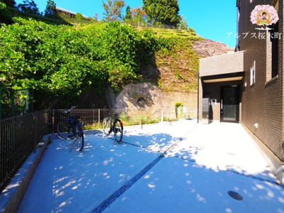 【エントランス】 | AURORA桜木町