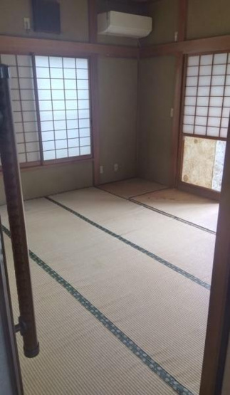 【居間・リビング】
