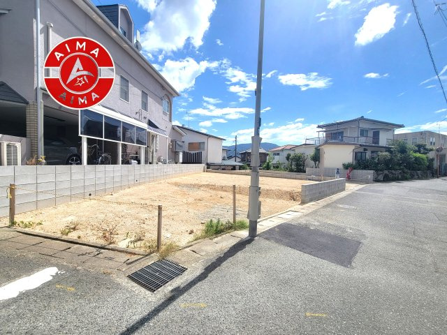 福岡市南区皿山1丁目第1-2棟（1号棟）の前面道路含む現地写真|見学の時間などお気軽にお問い合わせ下さい。