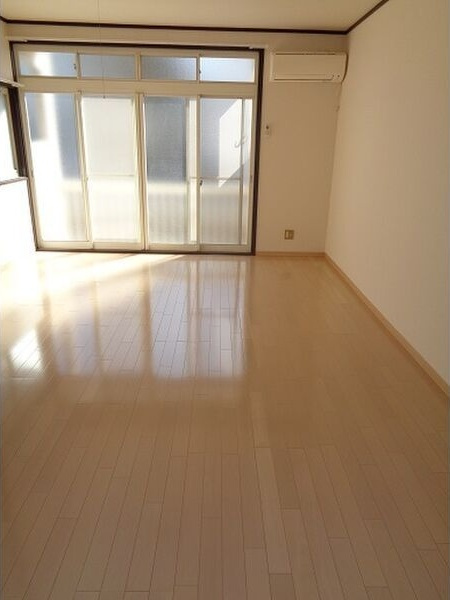 タウンハウスヨシダD棟の内装
