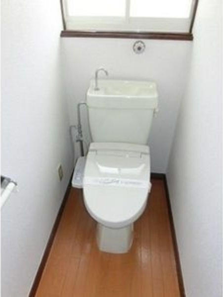 タウンハウスヨシダD棟のトイレ
