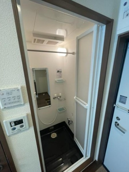杉並区高円寺南５丁目のアパートの浴室