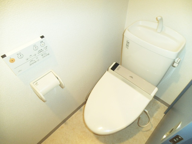 セレ志茂のトイレ|洗浄・暖房便座付のトイレです！