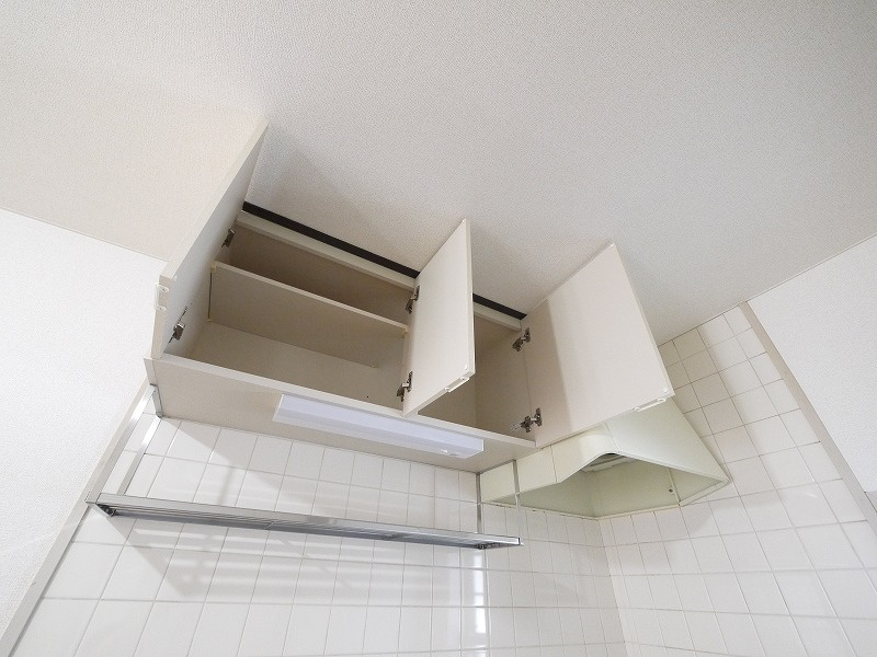 パークヒル光明のキッチン|コンパクトなキッチンで掃除もラクラク