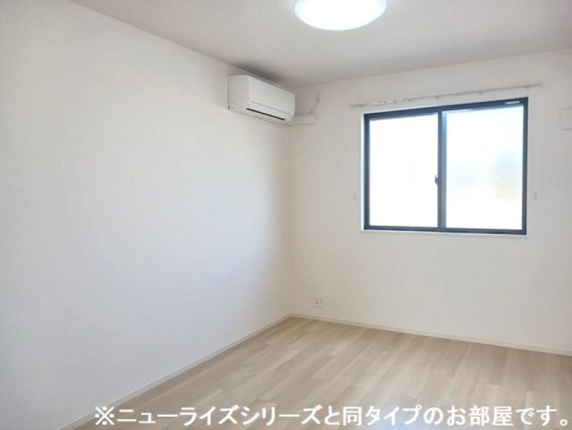 クラールいしおかⅠの寝室|内装は落ち着いています