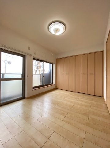 ドエルめぐみの子供部屋