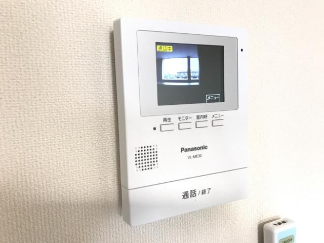 アミルミネの内装|カメラ付インターホン