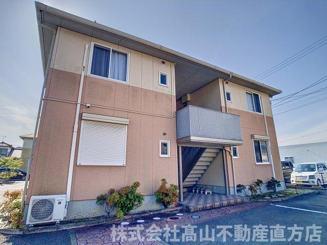 宮若市本城のアパートの外観