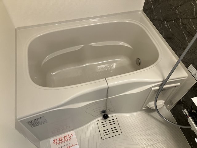 ブリリアンスの浴室