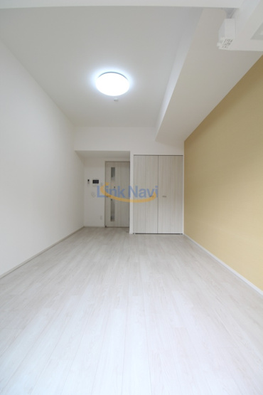 【寝室】 | Y&Rino Residence