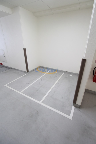 【駐車場】 | Y&Rino Residence
