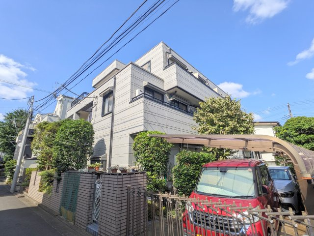 ガーデンヒルズの外観