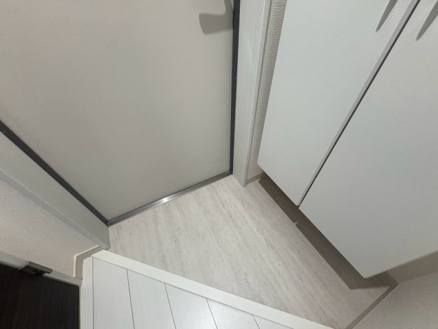 GoodLife　小阪本町の玄関