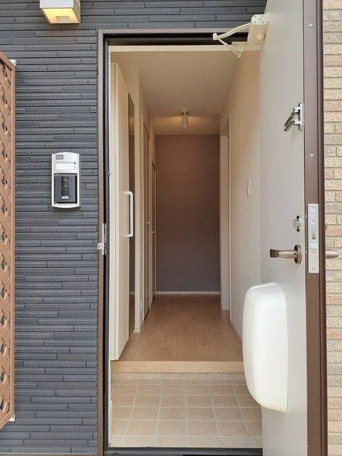 ラマニアⅠの玄関