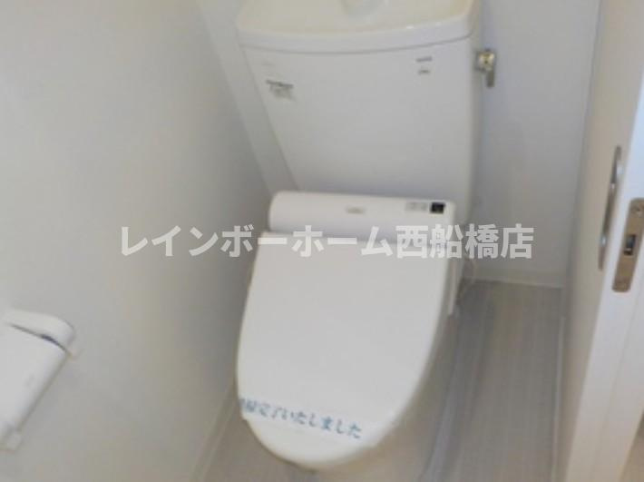 LEO弐拾伍番館 のトイレ