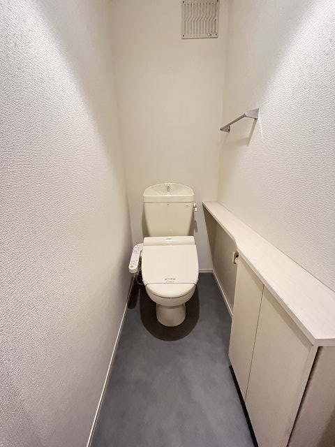 エスポワール杭瀬のトイレ|清潔感のあるトイレです