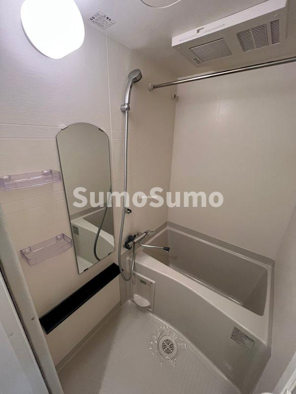 プレサンス新町ウィズジョイの浴室