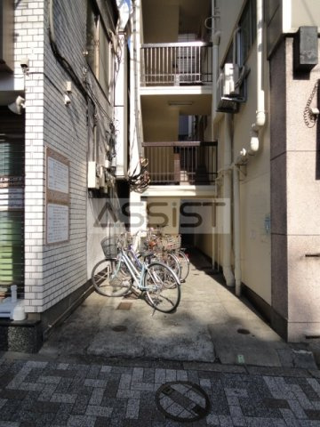 都立大マンションのエントランス
