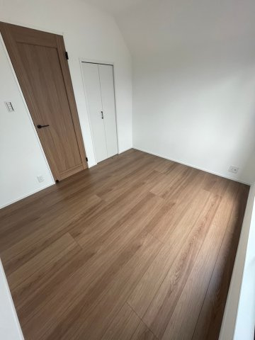 上池田1丁目戸建ての居間・リビング
