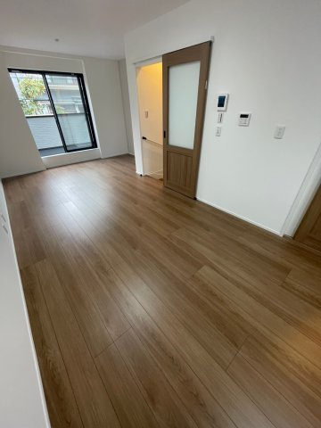 上池田1丁目戸建ての居間・リビング